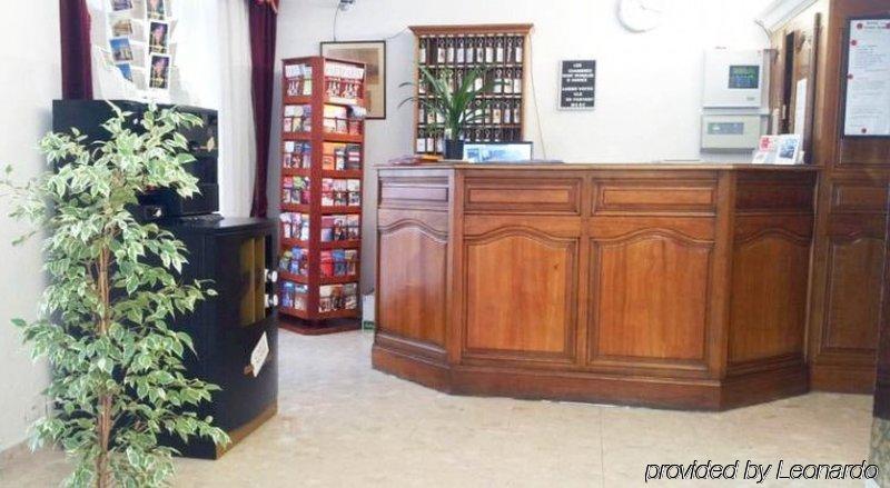 Hotel Paris Nord Esterno foto